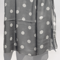 Image 5 of Gray polka dot hijab