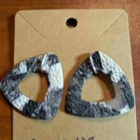Image 2 of The Veda | The Vibe Swap Line