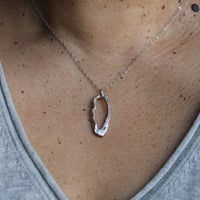 Image 2 of Montana Sapphire Sterling Silver Oval Pendant