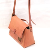 Image 5 of STUDIO LINE Small Box Sling in light brown and brown