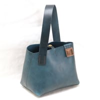 Image 2 of STUDIO LINE Twist Bucket in navy