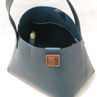 Image 6 of STUDIO LINE Twist Bucket in navy