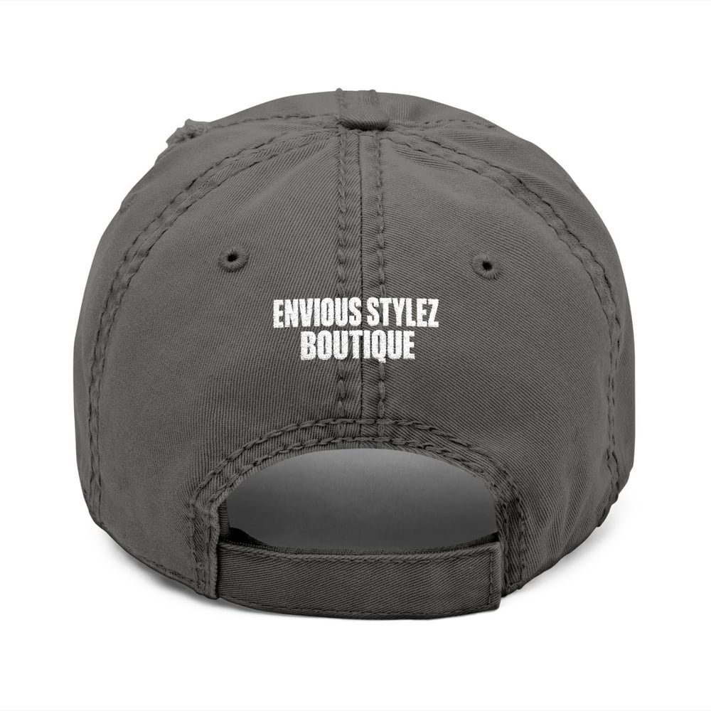 Image of unisex Distressed Embroidered Dad Hat - "I'M THE 1, NEVER THE 2" Casual Streetwear Cap