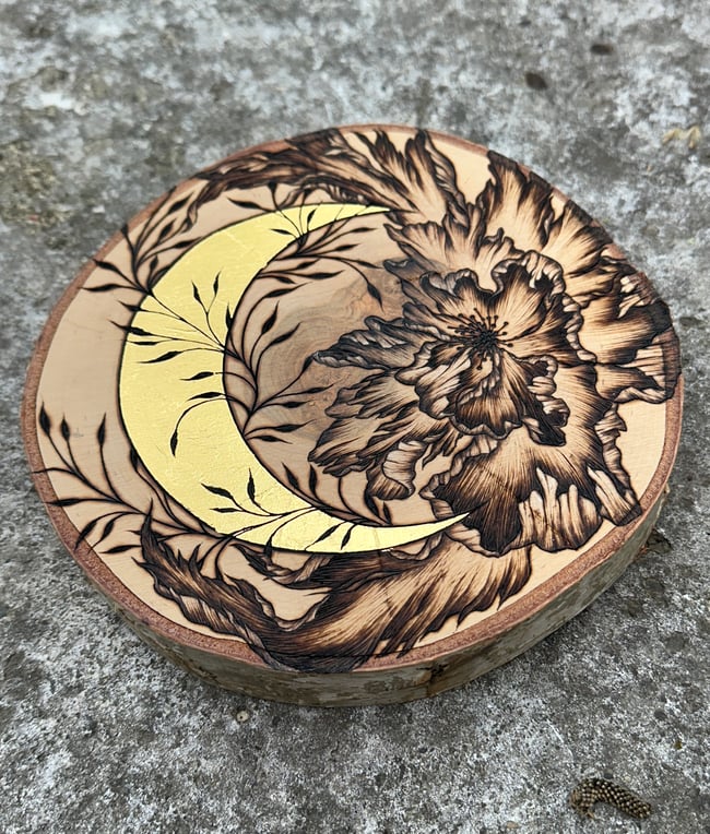 Flos Luna