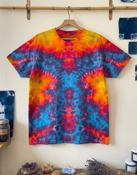 Size 2XL - Crewneck - Magma Frost