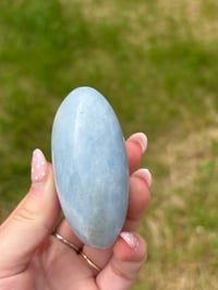 Image 8 of Blue Calcite Palmstones