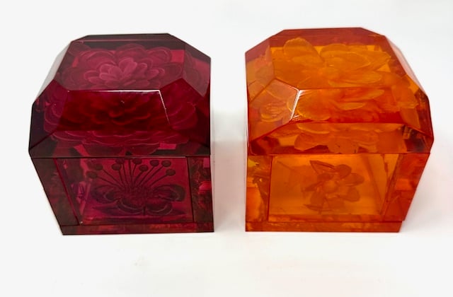 Jumbo Mini Lucite Boxes -Borscht or Orange - Image 2 of 4