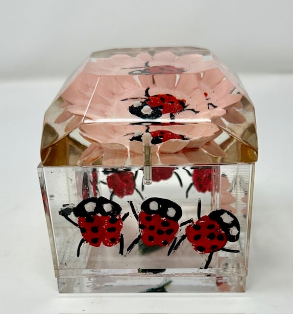 Jumbo Mini Lucite Box- Carved and Painted Ladybugs - Image 3 of 4
