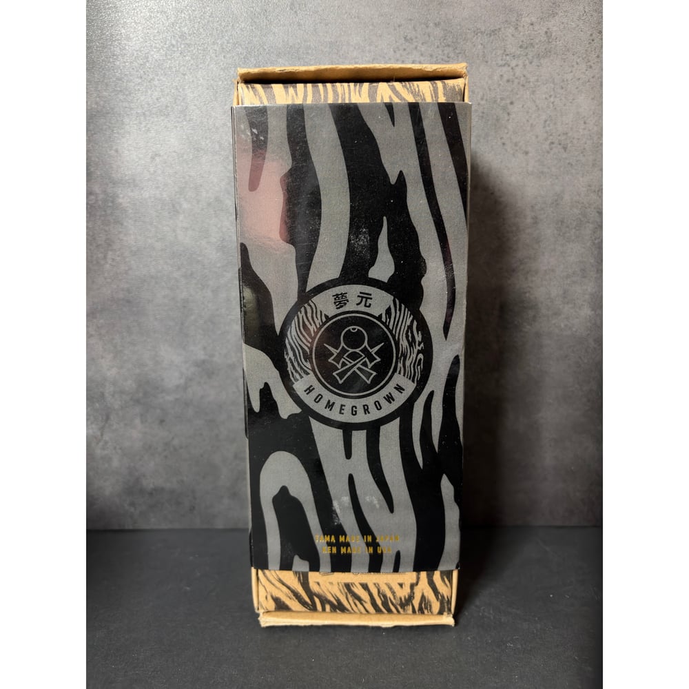 Image of Sweets HOMEGROWN X MUGEN - EMERALD Kendama - Ultra Rare 10/10 MINT w/ Inserts!