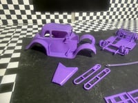 Image 4 of Coupe Body Style Legend