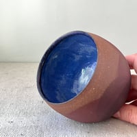 Image 2 of umber and ocean cup: tulip 