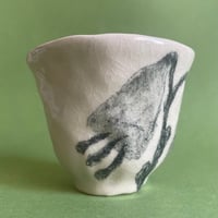 Image 2 of inventory middle mug 1