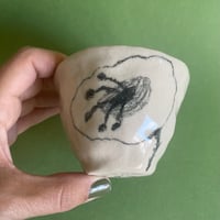 Image 4 of inventory middle mug 3