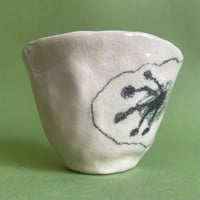 Image 2 of inventory middle mug 3