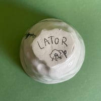 Image 4 of inventory middle mug 8