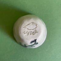 Image 3 of iventory small mug 1