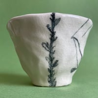 Image 3 of inventory middle mug 6