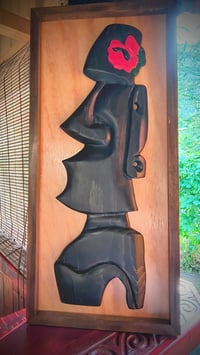 Image 3 of Moai in posa