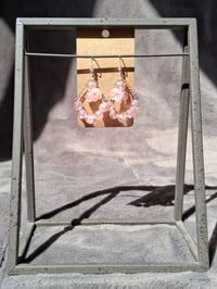 Image 4 of flower chandelier 