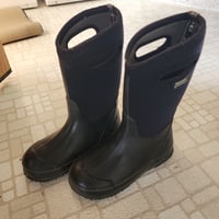 Image 1 of BOGS youth size 3