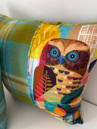 Image 3 of NZ Bird Cushion Pair