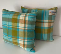 Image 4 of NZ Bird Cushion Pair