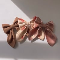 Image 2 of Hair Bows