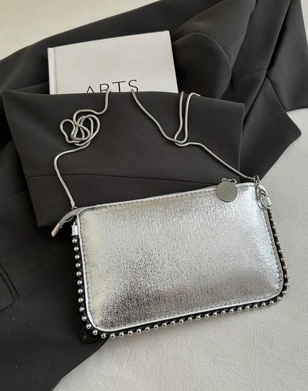 Image of “Chain Crossbody Purses”