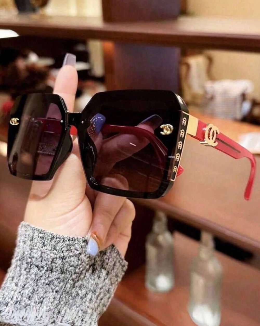 Image of “Chanel Diva Shades”