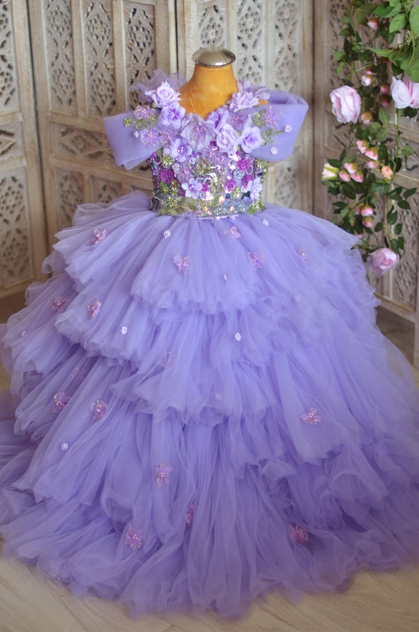 Image of Lola 