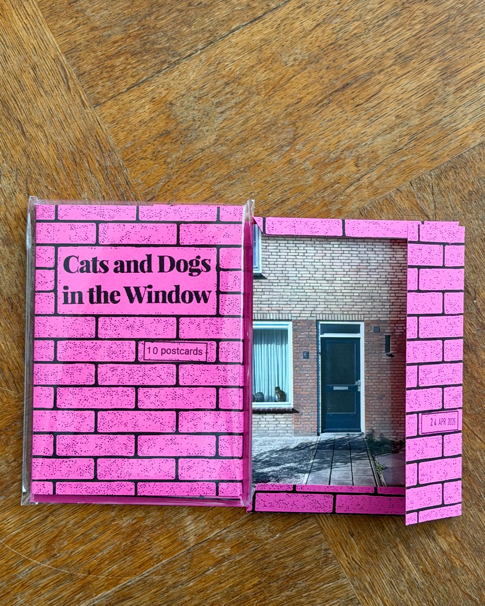 Image of 'Cats and Dogs in the Window' -  postcardset #2