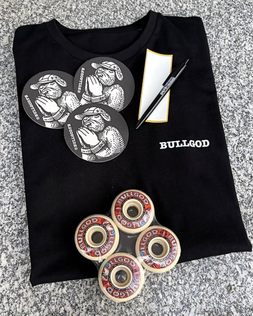 Image of 7th Anniversary | The Skater Bundle