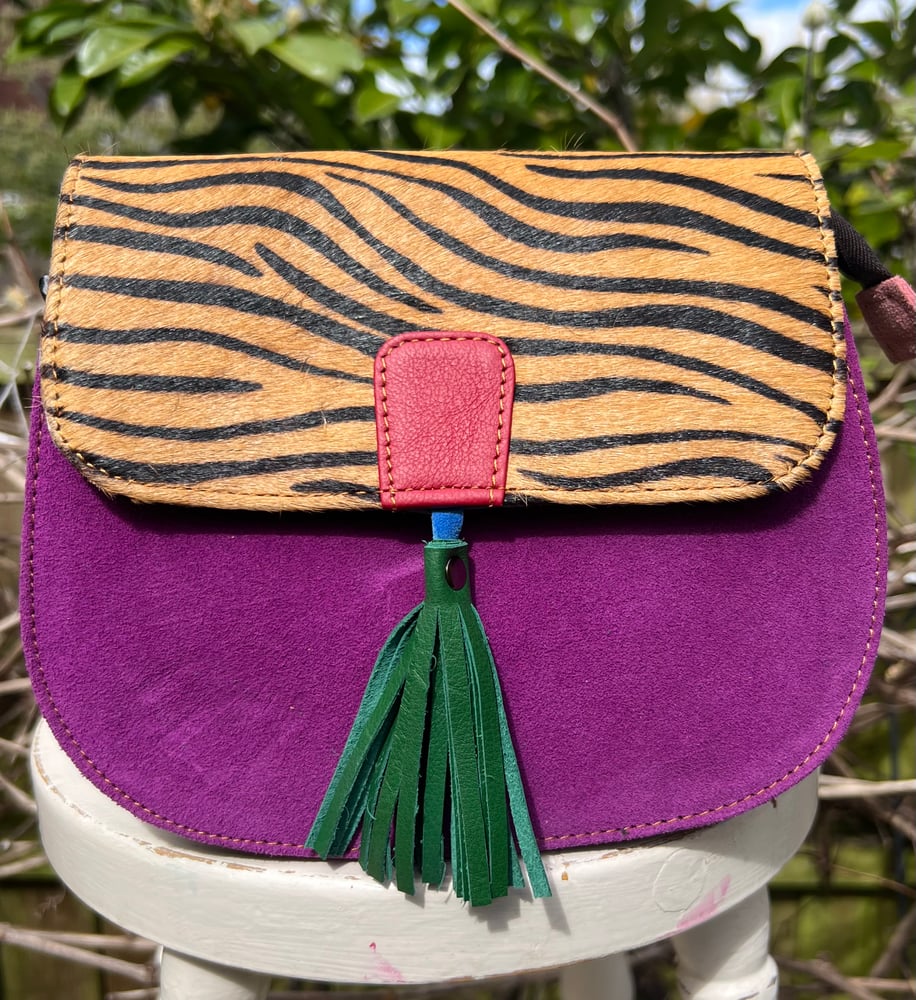 Image of Tassle bag Round #25RR