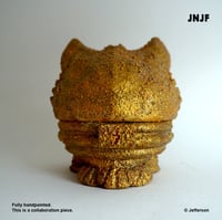 Image 3 of Golden Three Head