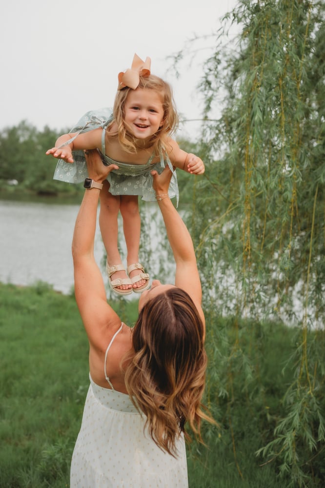 Image of RGP Mommy and Me + Willow Tree Sessions