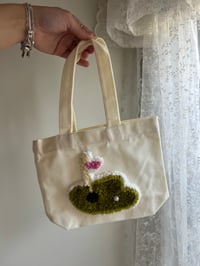 Putting Green Mini Icon Tote Bag