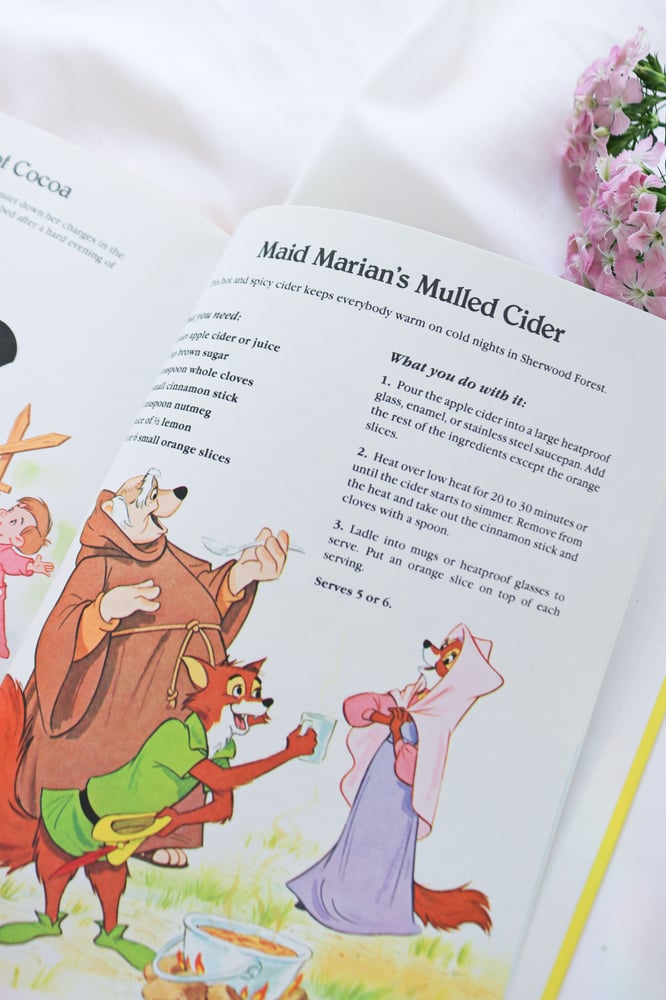 Image of 1990s Walt Disney Mickey Mouse Cookbook