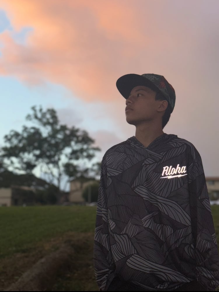 Image of MAUKA MEN'S DRI FIT HOODIE 