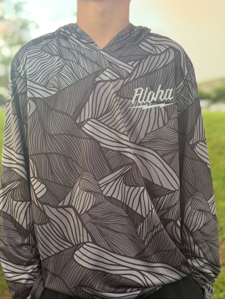 Image of MAUKA MEN'S DRI FIT HOODIE 