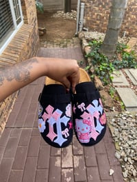 XX Kitty Walkers 