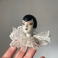 Image 3 of Le regard fardé