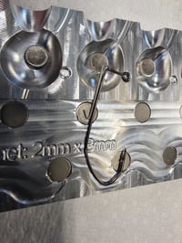 Image 7 of Rock Hound Walleye Jig Mold ( 8 cavity ) 1 oz - ( setup for bait keeper )