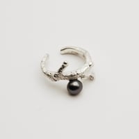 Image 4 of Cuff earrings with the pearl