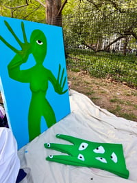 Image 4 of EYE PEEP EVERYTJING - Green