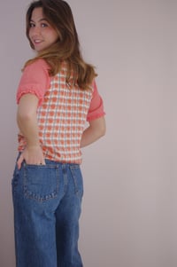 Image 5 of ROSA --- blouse imprimée et manches corail