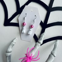 Ghostie Pearl Earrings