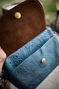 Image 3 of Melia Crossover bag 