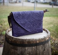 Image 2 of Fiesta Clutch 