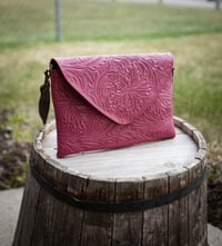 Image 4 of Fiesta Clutch 