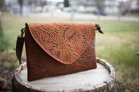 Image 12 of Fiesta Clutch 